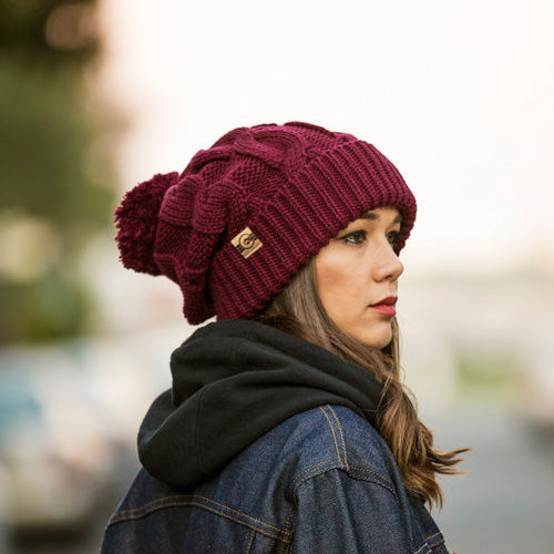 Womens Aprés Pom Beanie